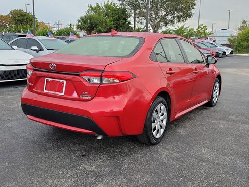 Used 2020 Toyota Corolla LE image 11