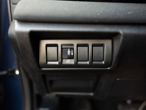 Used 2024 Subaru Outback Premium image 21