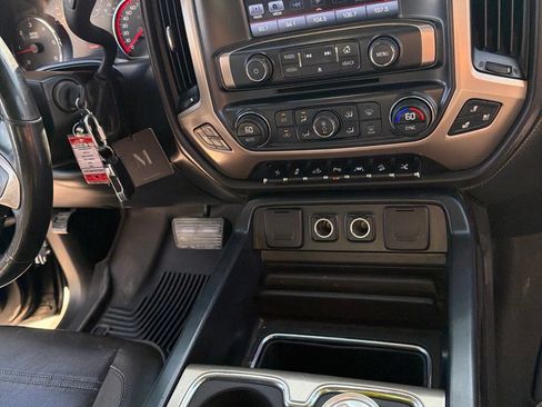 Used 2016 GMC Sierra 1500 Denali w/ Denali Ultimate Package AWD/4WD image 16