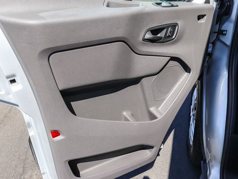 Used 2024 Ford Transit 350 XLT RWD image 18
