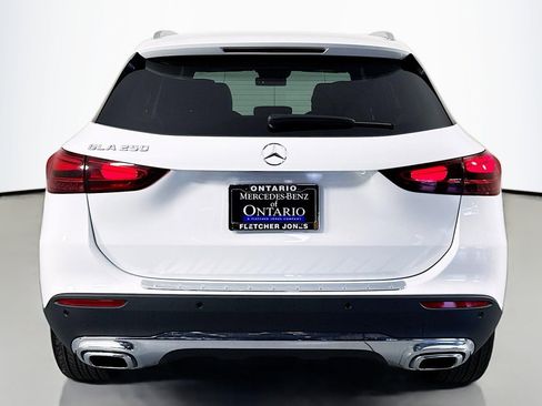 Certified 2026 Mercedes-Benz GLA 250 image 5