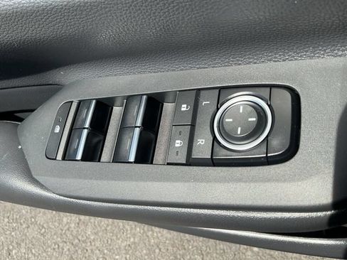 Certified 2024 Toyota Prius Prime Premium FWD image 30