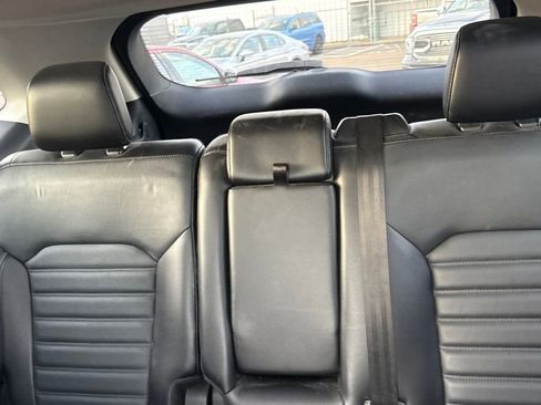 Used 2018 Ford Edge SEL w/ Equipment Group 201A image 16