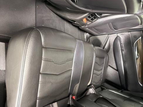 Used 2018 Cadillac XT5 Platinum w/ Driver Assist Package AWD/4WD image 21