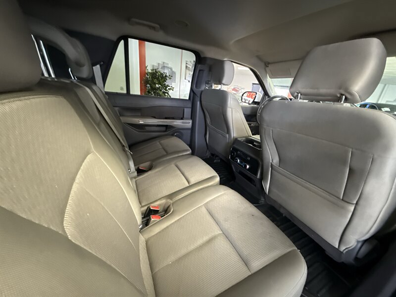 Used 2019 Ford Expedition Max XLT RWD image 19