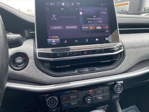 Certified 2022 Jeep Compass Latitude image 26