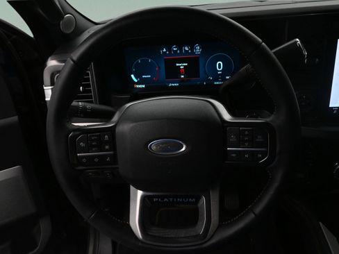 Used 2024 Ford F250 Platinum AWD/4WD image 23