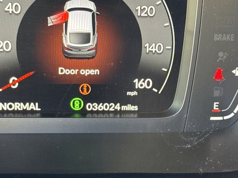 Used 2024 Acura Integra A-Spec image 23