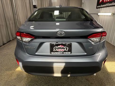 Used 2023 Toyota Corolla LE image 5