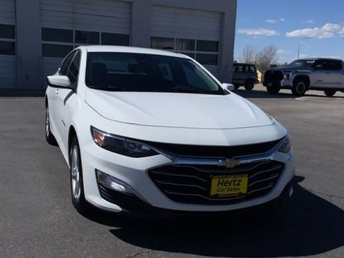 Used 2024 Chevrolet Malibu LS image 4