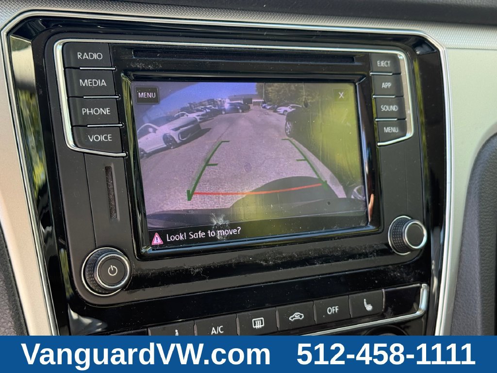 Used 2019 Volkswagen Passat 2.0T Wolfsburg FWD image 12