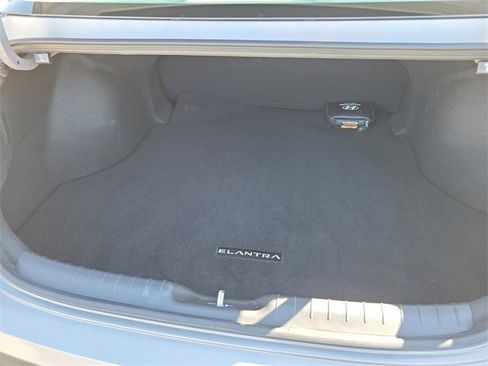 Certified 2025 Hyundai Elantra Sport image 20