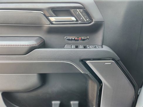 New 2026 GMC Sierra 1500 AT4X image 15
