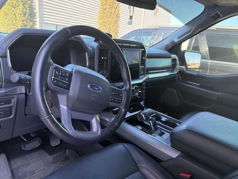 Used 2022 Ford F150 Lariat w/ Equipment Group 502A High image 13