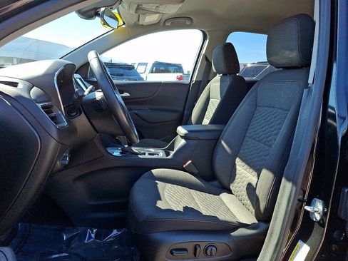 Certified 2020 Chevrolet Equinox LT w/ Driver Convenience Package image 14