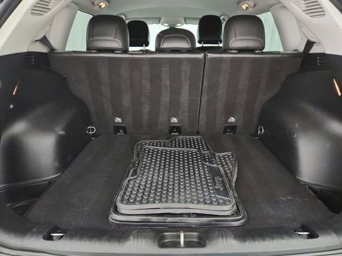 Used 2018 Jeep Compass Latitude AWD/4WD image 30
