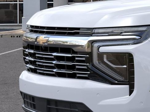 New 2026 Chevrolet Suburban Premier AWD/4WD image 13