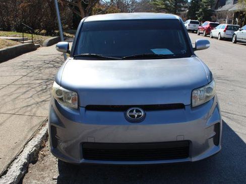 Used 2012 Scion xB image 3