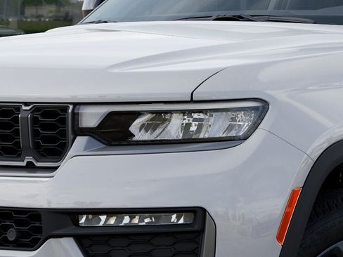 New 2026 Jeep Grand Cherokee L Limited AWD/4WD image 37