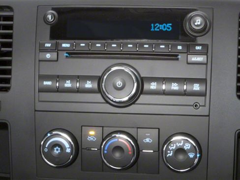 Used 2010 Chevrolet Silverado 2500 W/T w/ Snow Plow Prep Package AWD/4WD image 13
