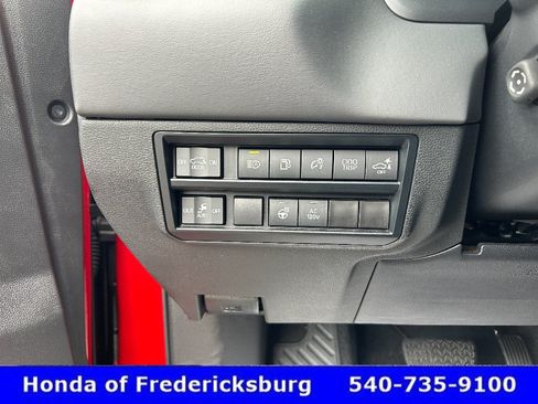 Used 2023 Toyota Sequoia Platinum AWD/4WD image 27