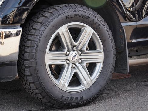 Used 2022 Ford F150 XLT w/ Equipment Group 302A High image 11