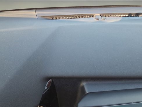 Used 2025 Toyota Camry XSE image 9