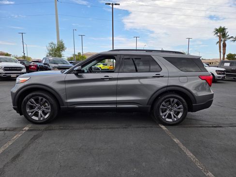 Certified 2023 Ford Explorer XLT w/ Equipment Group 202A RWD image 3