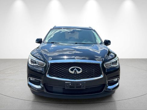 Used 2020 INFINITI QX60 Luxe w/ Essential Package FWD image 8