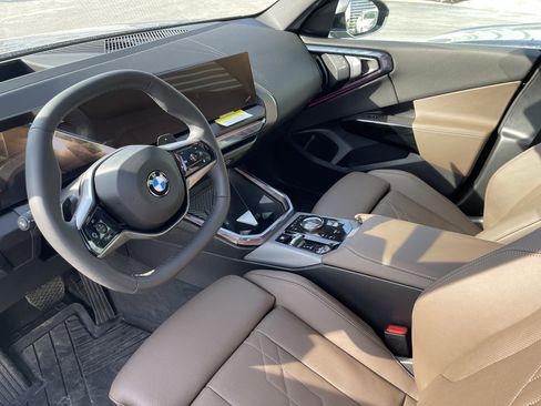 Used 2026 BMW X3 xDrive30 w/ Premium Package image 9