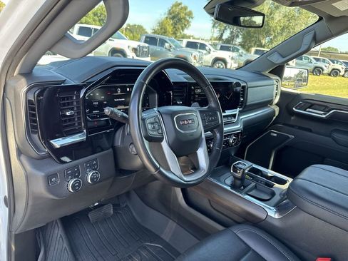Certified 2023 GMC Sierra 1500 SLT w/ SLT Premium Package image 16