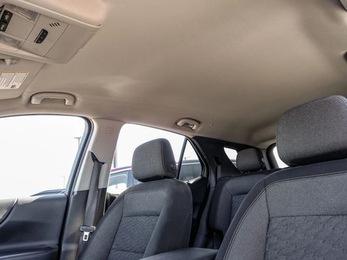 Used 2018 Chevrolet Equinox LT image 35