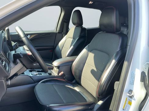 Used 2024 Ford Escape ST-Line Select w/ Tech Pack #1 AWD/4WD image 7