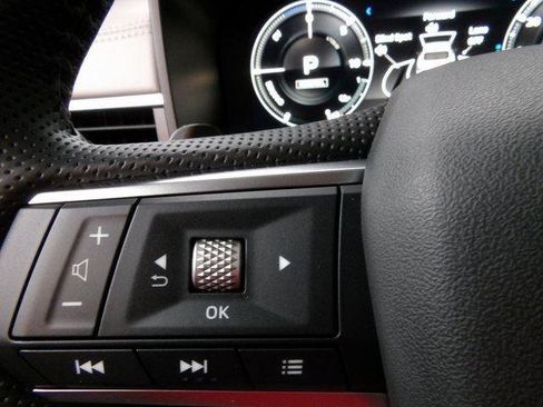 New 2025 Mitsubishi Outlander SEL image 34