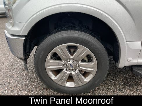 Used 2018 Ford F150 Lariat w/ Equipment Group 502A Luxury image 10