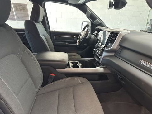 Used 2022 RAM 1500 Big Horn AWD/4WD image 22