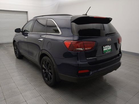 Used 2019 Kia Sorento S image 5