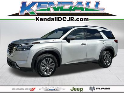 Used 2025 Nissan Pathfinder SV