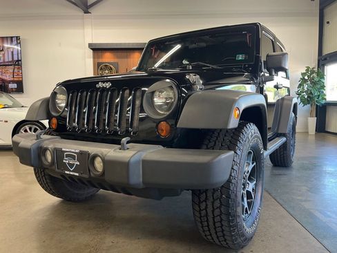 Used 2012 Jeep Wrangler Sport AWD/4WD image 2