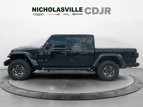 Used 2023 Jeep Gladiator Mojave w/ Cold Weather Group AWD/4WD image 2