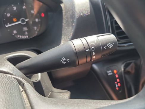Used 2025 RAM ProMaster 2500 w/ Convenience Group FWD image 32