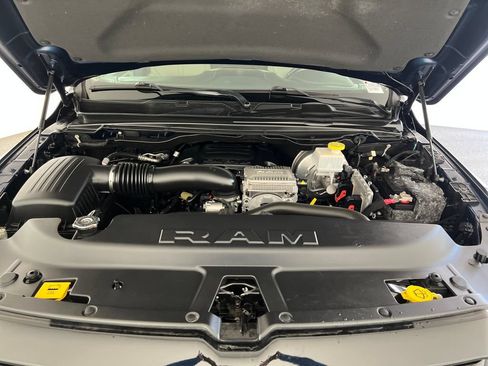 Used 2020 RAM 1500 Limited RWD image 24