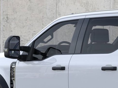 New 2026 Ford F550 4x4 Crew Cab image 20
