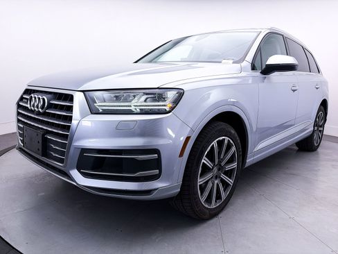 Used 2019 Audi Q7 2.0T Premium Plus w/ Premium Plus Package AWD/4WD image 14