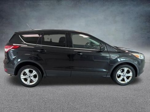 Used 2015 Ford Escape SE image 5