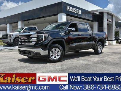 New 2025 GMC Sierra 1500 SLE w/ Preferred Package