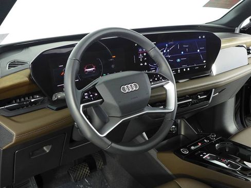 Used 2025 Audi Q6 e-tron Premium w/ 20" Wheel Package image 31