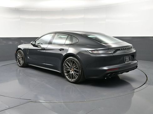 Certified 2023 Porsche Panamera 4 Platinum Edition AWD/4WD image 3