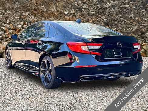 Used 2019 Honda Accord Sport image 9