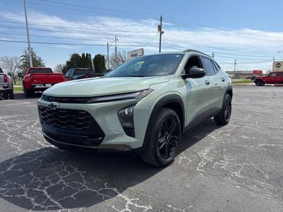 Used 2025 Chevrolet Trax ACTIV w/ Sunroof Package